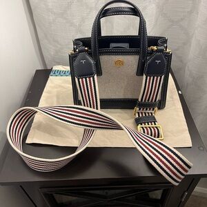 Tory Burch Navy and Cream Shoulder Bag